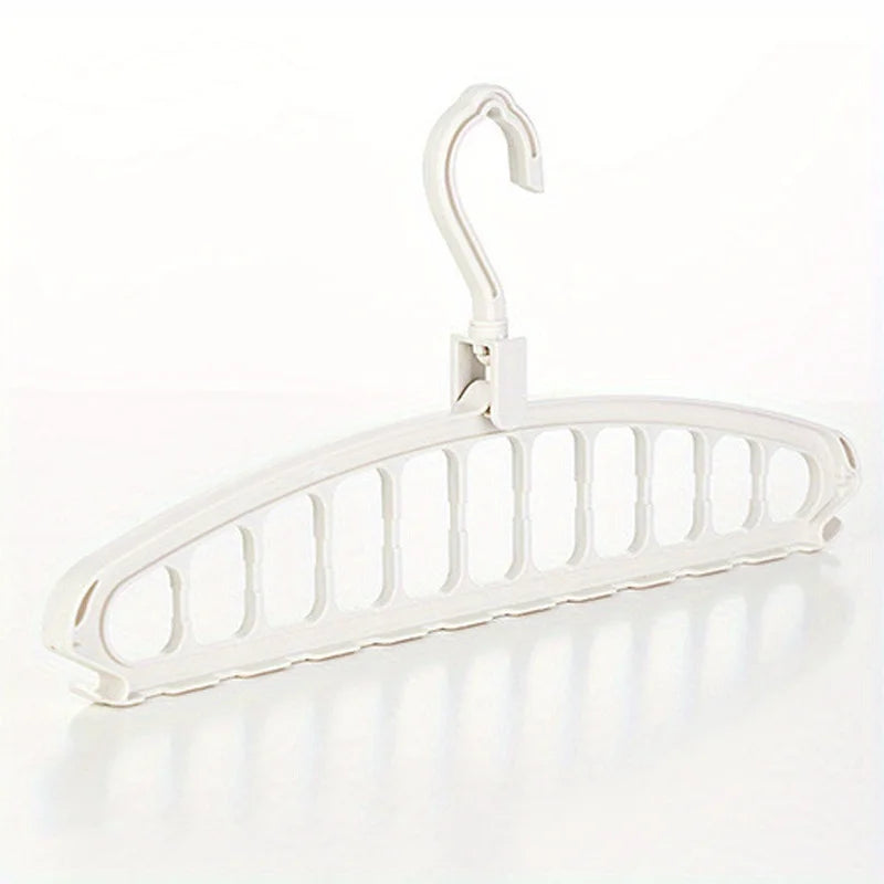 Folding hanger