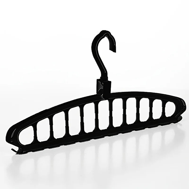 Folding hanger